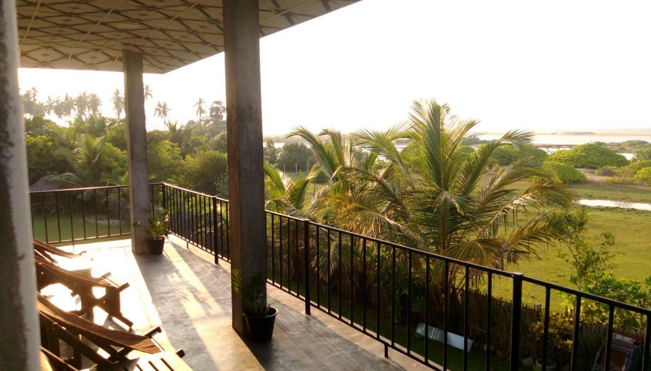 Werala Beach Resort Kalpitiya Exteriör bild