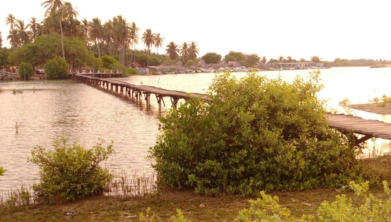 Werala Beach Resort Kalpitiya Exteriör bild